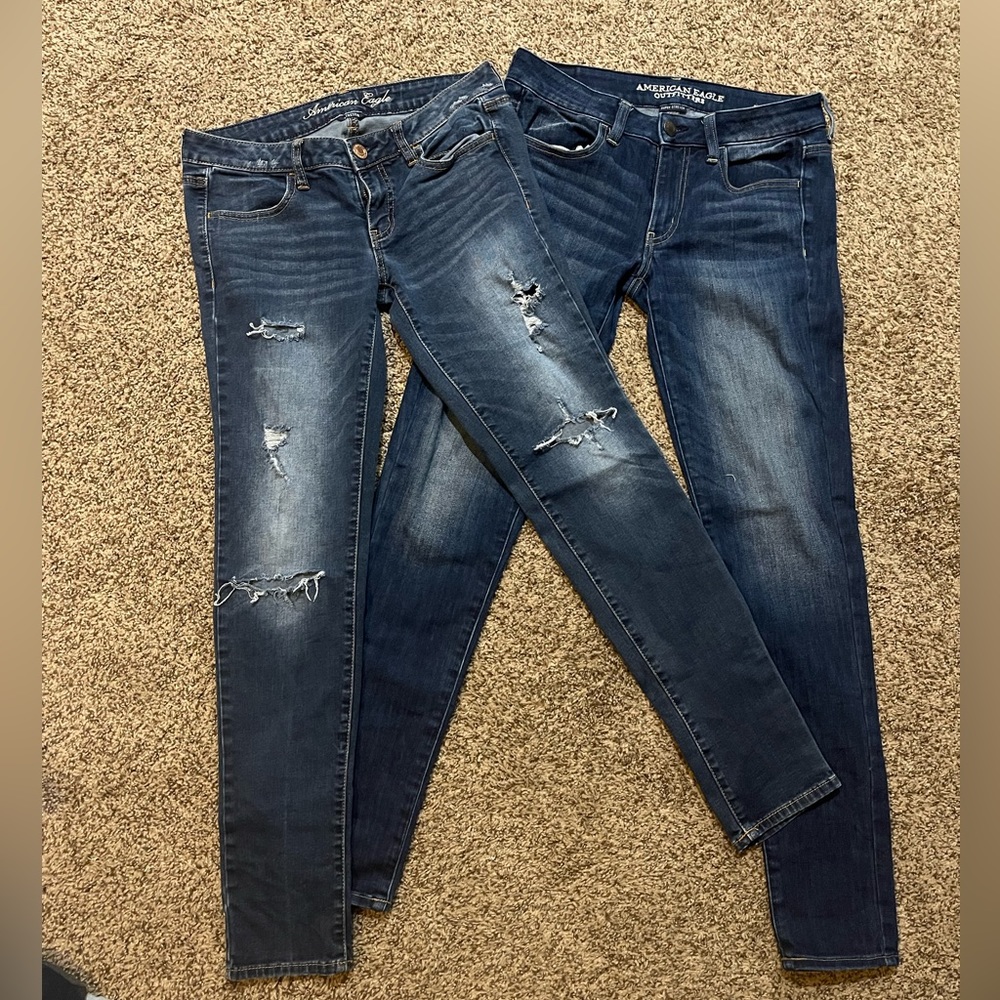 2 pairs of American eagle jeans